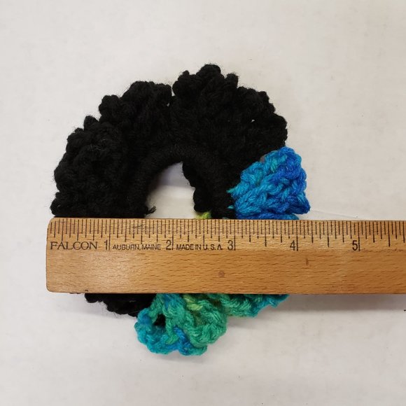 Woman's Handmade Crochet 2 Scrunchies and Headband |Multicolor & Black - Picture 6 of 10